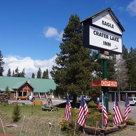 Eagle Crater Lake Inn チェモー エクステリア 写真
