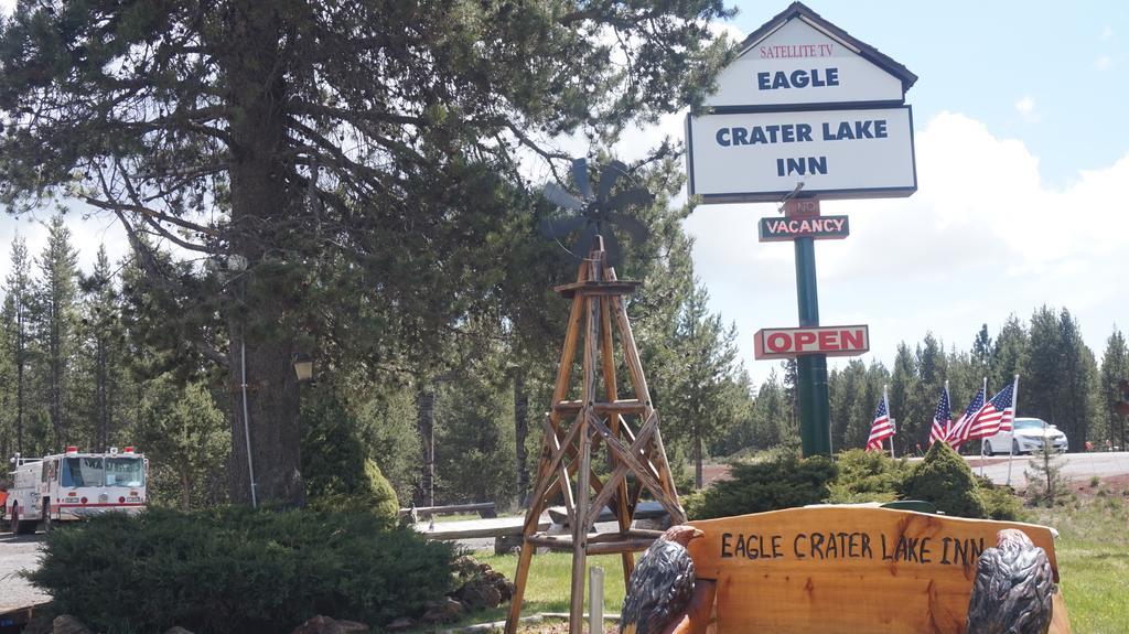 Eagle Crater Lake Inn チェモー エクステリア 写真